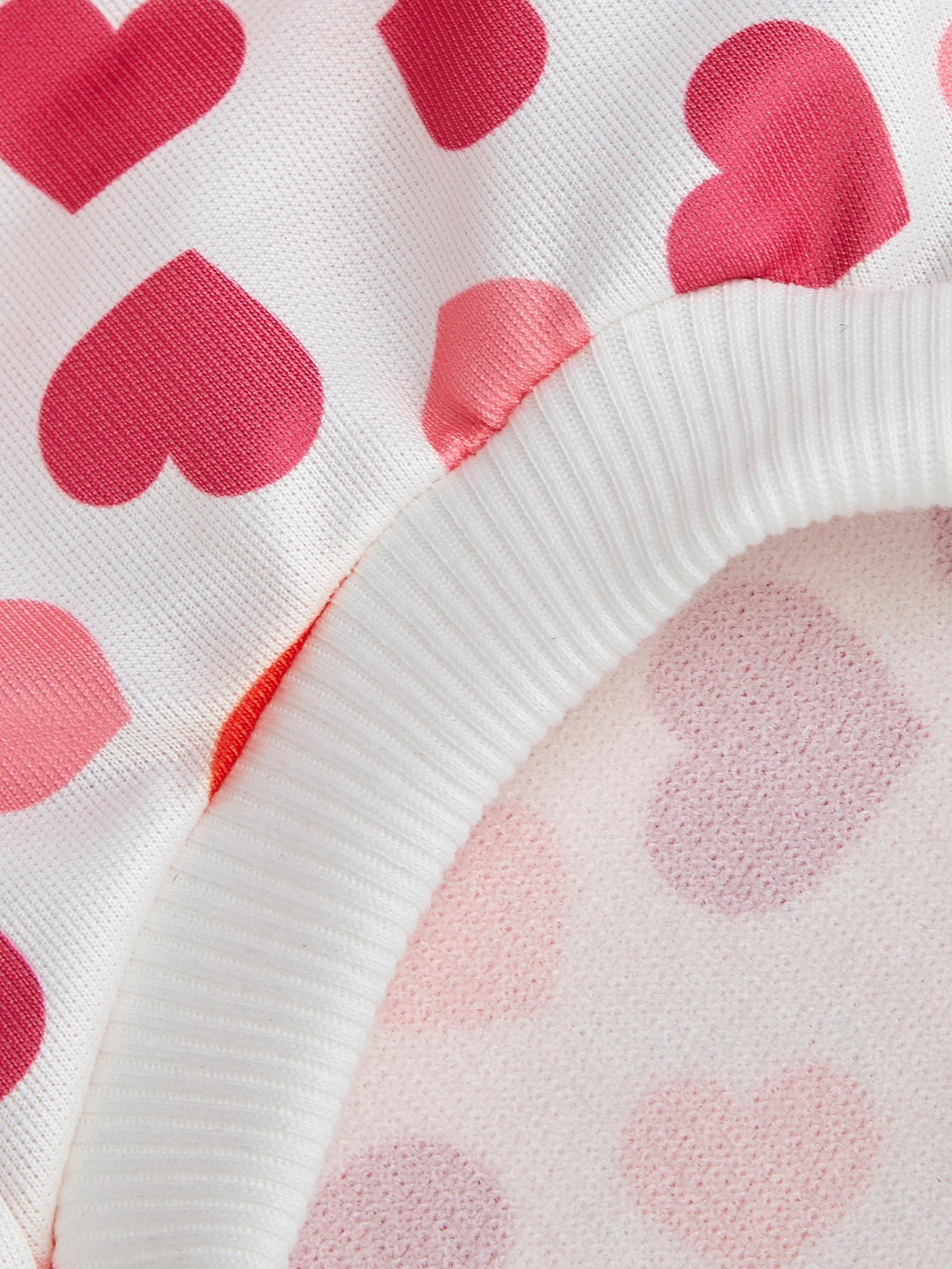 1 Piece Dog Clothing with Heart Pattern Breathable Dog Vest - Prevents Lice Reduces Hair Loss 250407