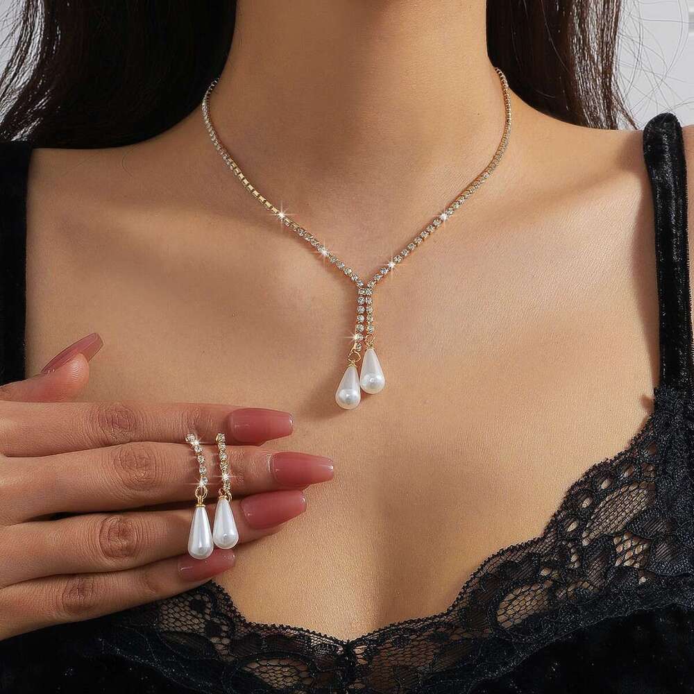 Antique new Chinese style water droplet sparkg pearl set, fashionable ladies tassel hot rhie earring necklace two-piece set