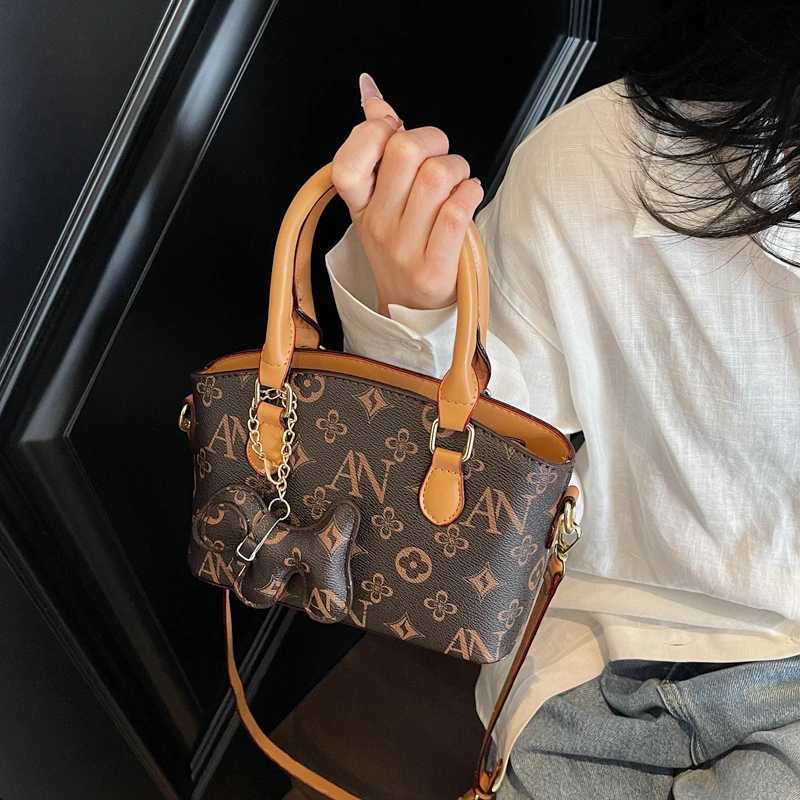 Exquisite Leather Crossbody Bag For Women Luxury Brand Handbags By Famous Designer In Popular Classic Elegant StyleW251106