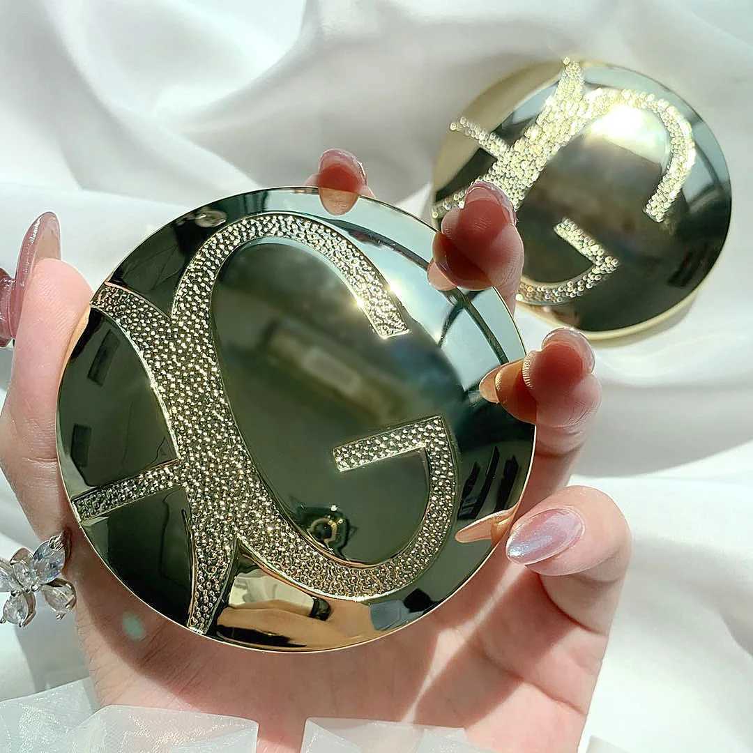 GUICAMI mineral surface pressing powder oil control natural basic powder 2 color smooth surface concealer set powderXJ250407