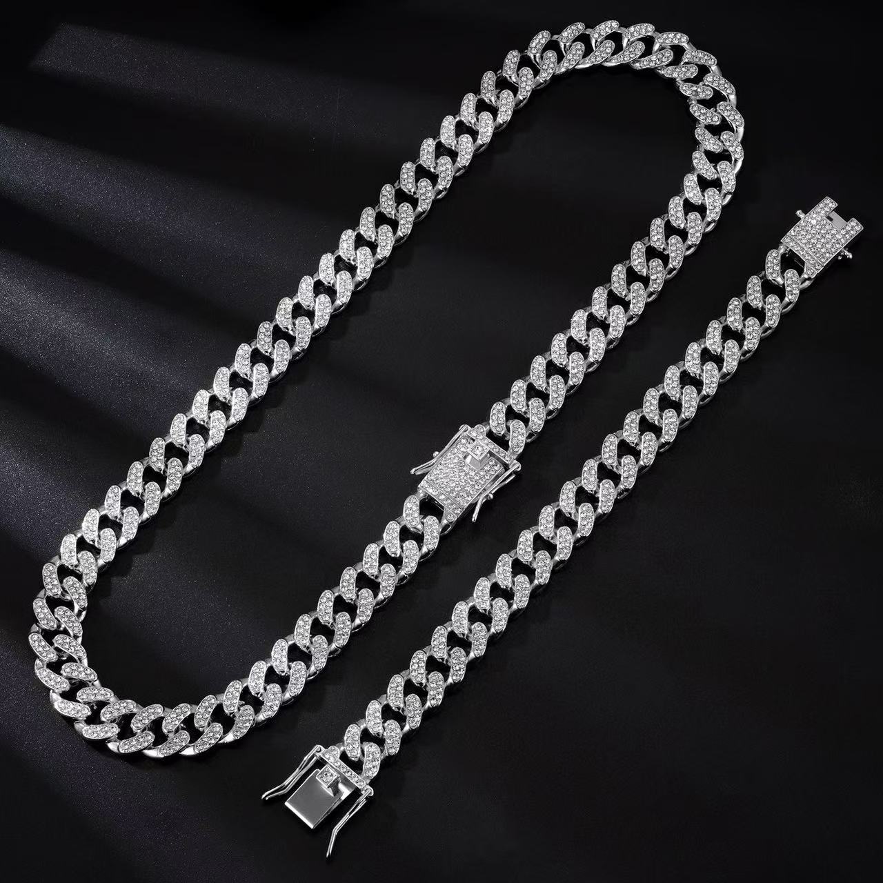Sophisticated VVS Moissanite Studded Sterling Silver Pendant Necklace with Iced Diamonds & Cuban Chain Detail