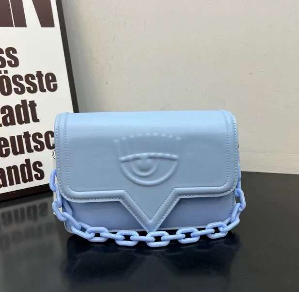 Brand Designer Women 2024 Hit Emed Eyes Chain Wide Strap Shoulder Fashion Trend Cute Exquisite Crossbody Bag