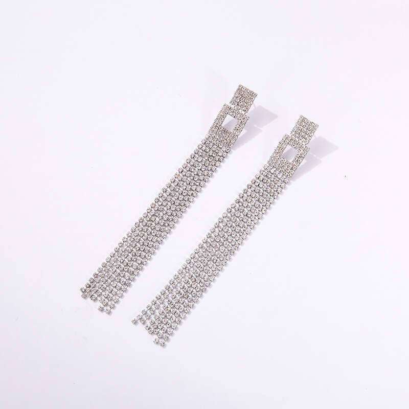 New Long Style Fashionable Personalized Retro Exquisite Premium Feeg hot Atmospheric Earrings