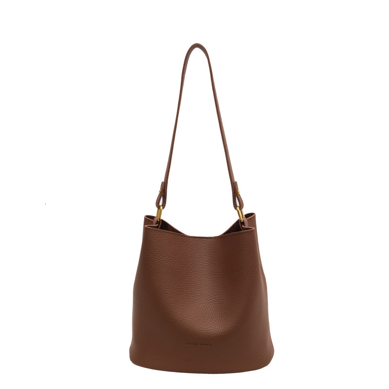 2025S Designer Women S Bag Bag For Women New Fashionable Shoulder Bag Large Capacity Commuting Solid Color Simple Crossbody Bucket Bag