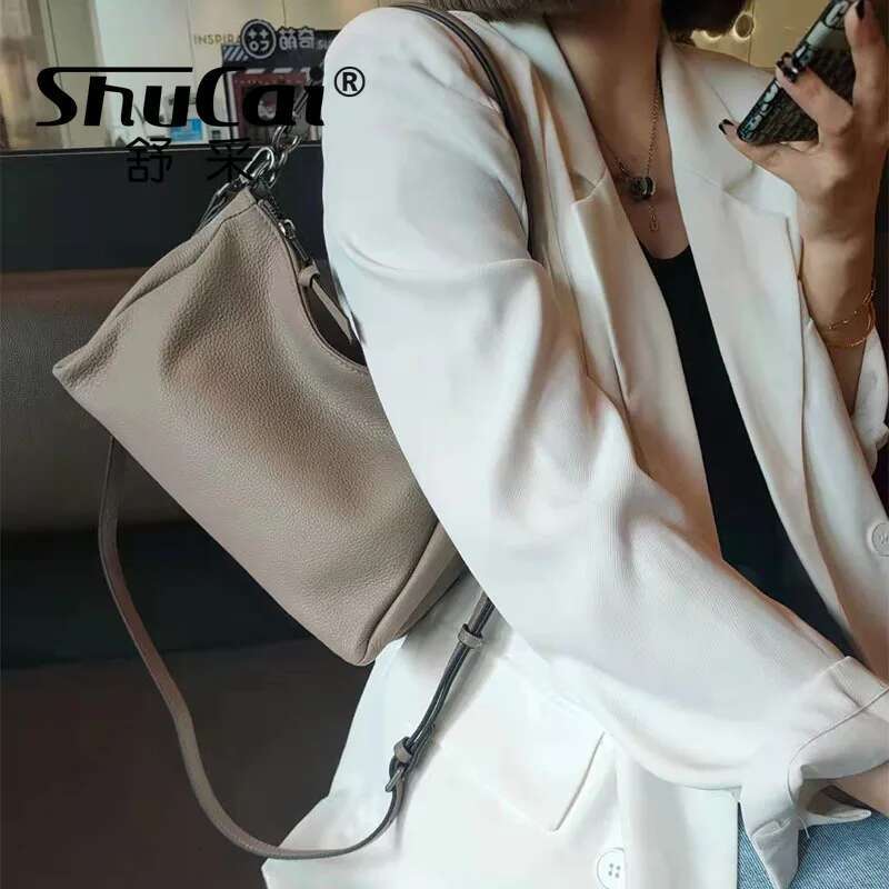 New Underarm Female Soft Leather Hand Carry Single Shoulder Crossbody Bag Large Capacity Simple Fashion Bags