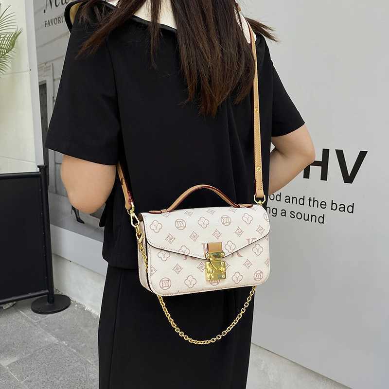 High-End Trendy Design Crossbody Handbag For Women Featuring Luxury Leather And Casual Business LeisureW251106