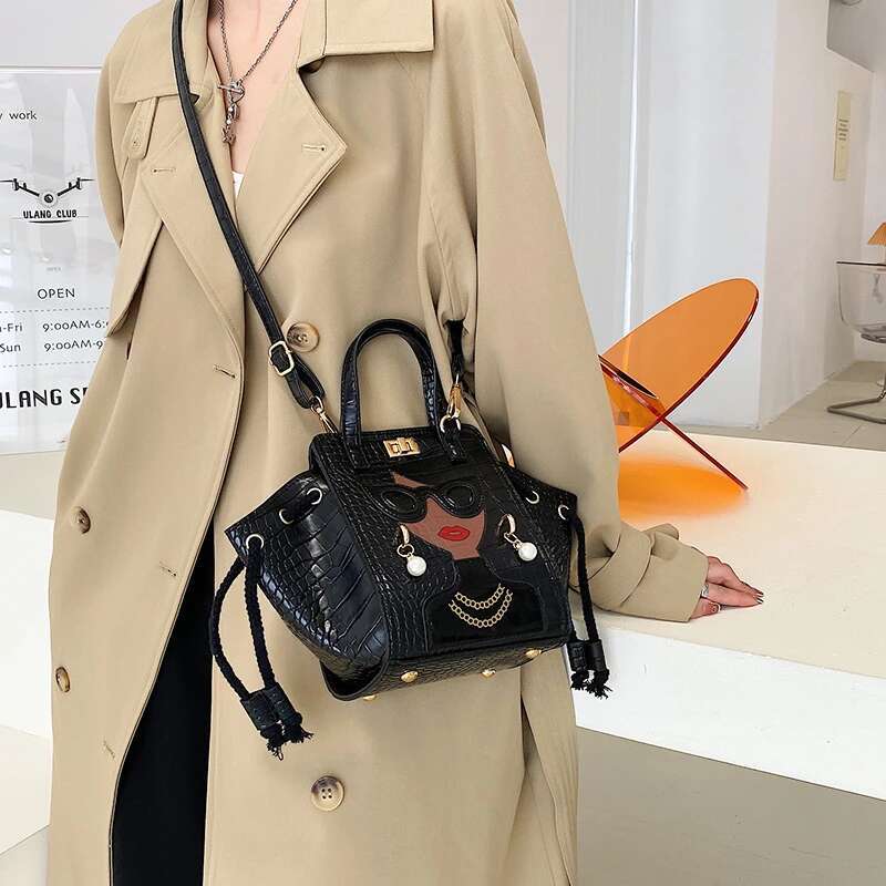 Cartoon Girl Handbag High Quality PU Leather Shoulder For Women Pearl Crossbody Designer Messenger Bag Female Satchel
