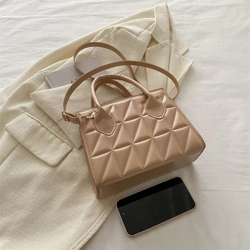 Women's Fashion Leisure Handbag PU Solid Color Quited Design Ladies Shoulder Zipper Female Crossbody Bag For Outings Commute