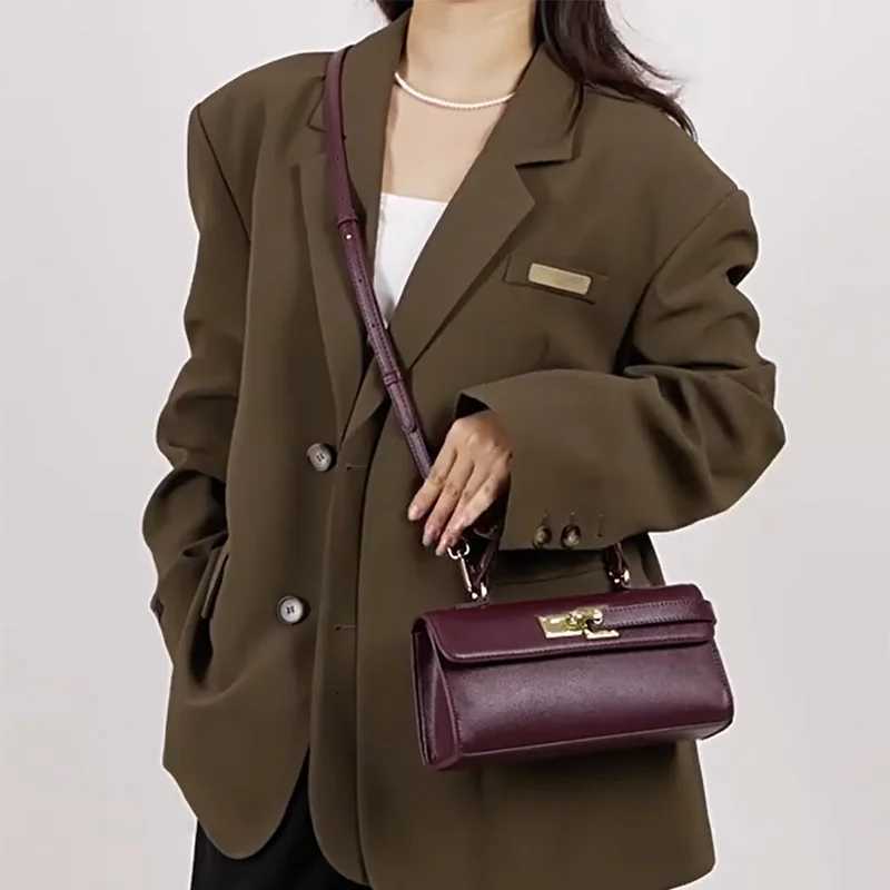 Luxury Brand Women Lock Bag Popular Retro Fashion Shoulder Bag Simple Versatile Crossbody Bag High Quality Square Bag HandbagW251107