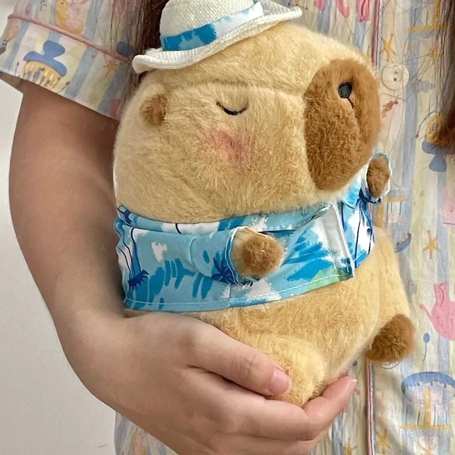 New 21cm Capybara Plush Toy Simulation Capibara Anime Fluffty Toy Cute Animals Beach Style Stuffed Doll Christmas Gifts for Kids C251107