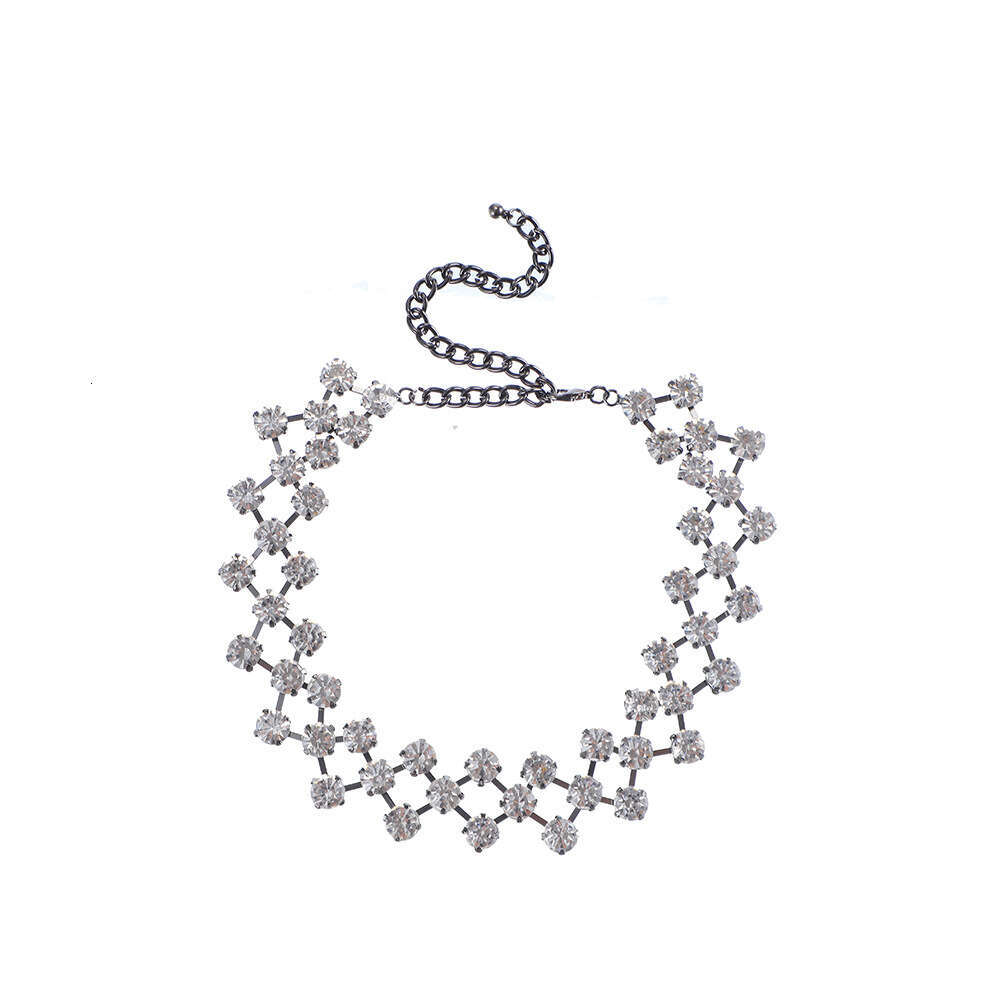 Dia studded temperament, personality, large NEW beads, short collarbone chain, Baroque bead pendant, necklace, necklace accessory