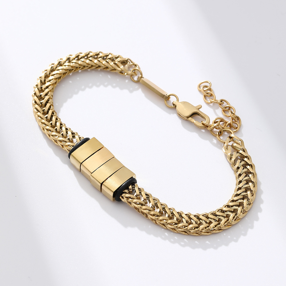 Titanium steel fashionable colorfast, simple versatile men's bracelet give to father and boyfriend