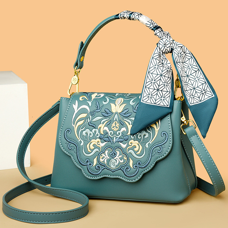 Embroidery Handbag Women's Retro Fashion Art Small Square Bag High Sense Crossbody Shoulder Bag