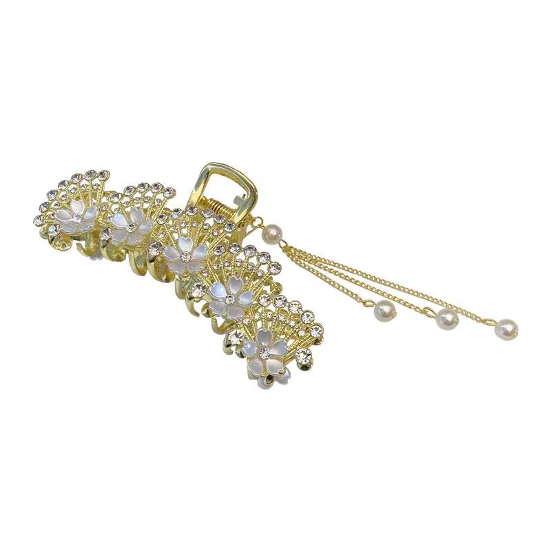 Elegant Layered Floral Clip with Sparkling Rhinestones for Wedding Day Decoration and Daily Use