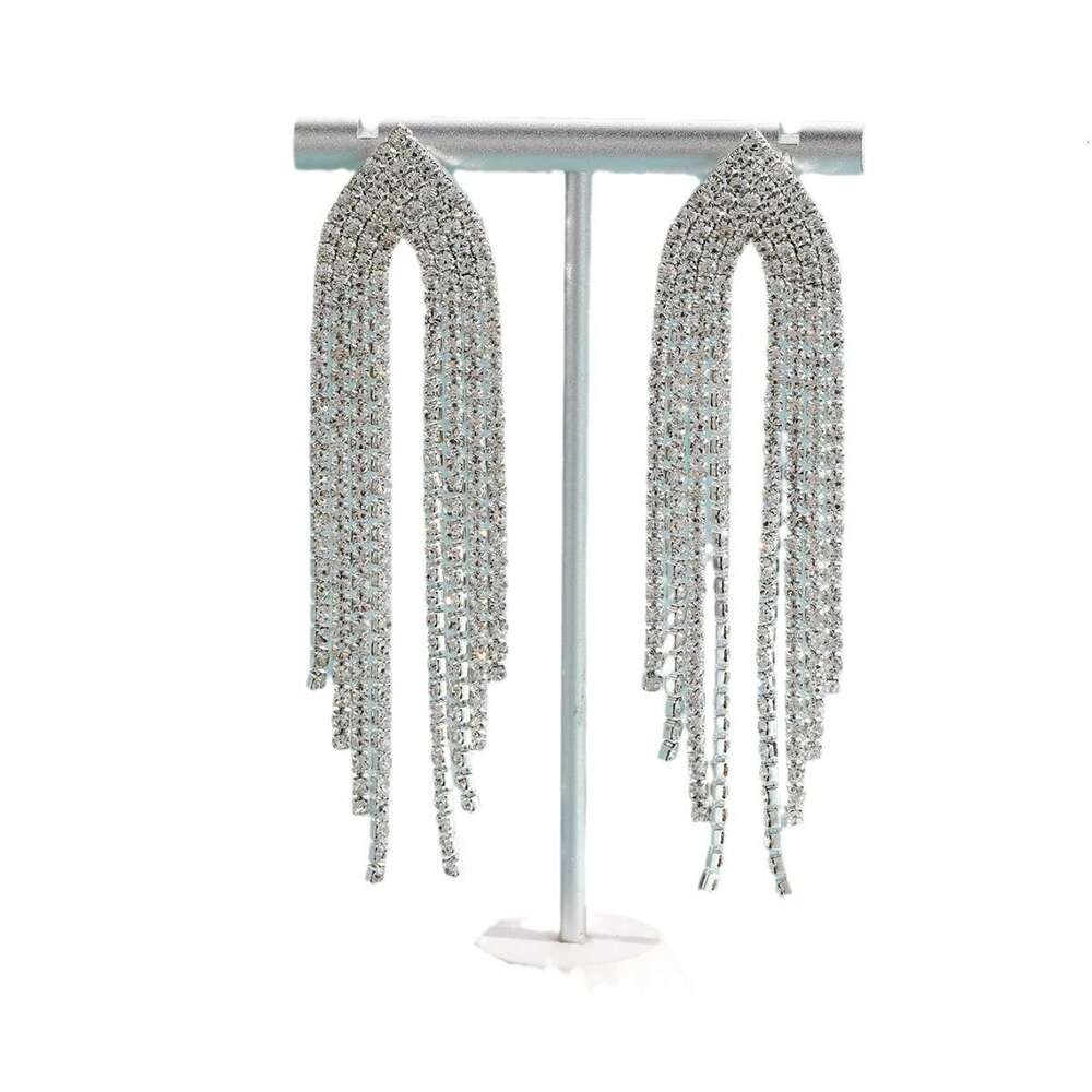 Cool temperament~Long tassel earrings female internet celebrity 2024 new trendy Korean full dia trend high-end feeg light