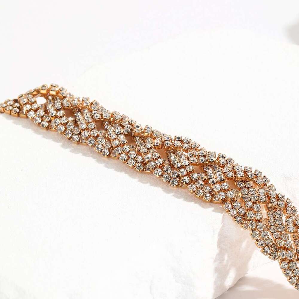 High end high-grade Fried Dough Twists winding all glass rhie hot copper buckle bracelet