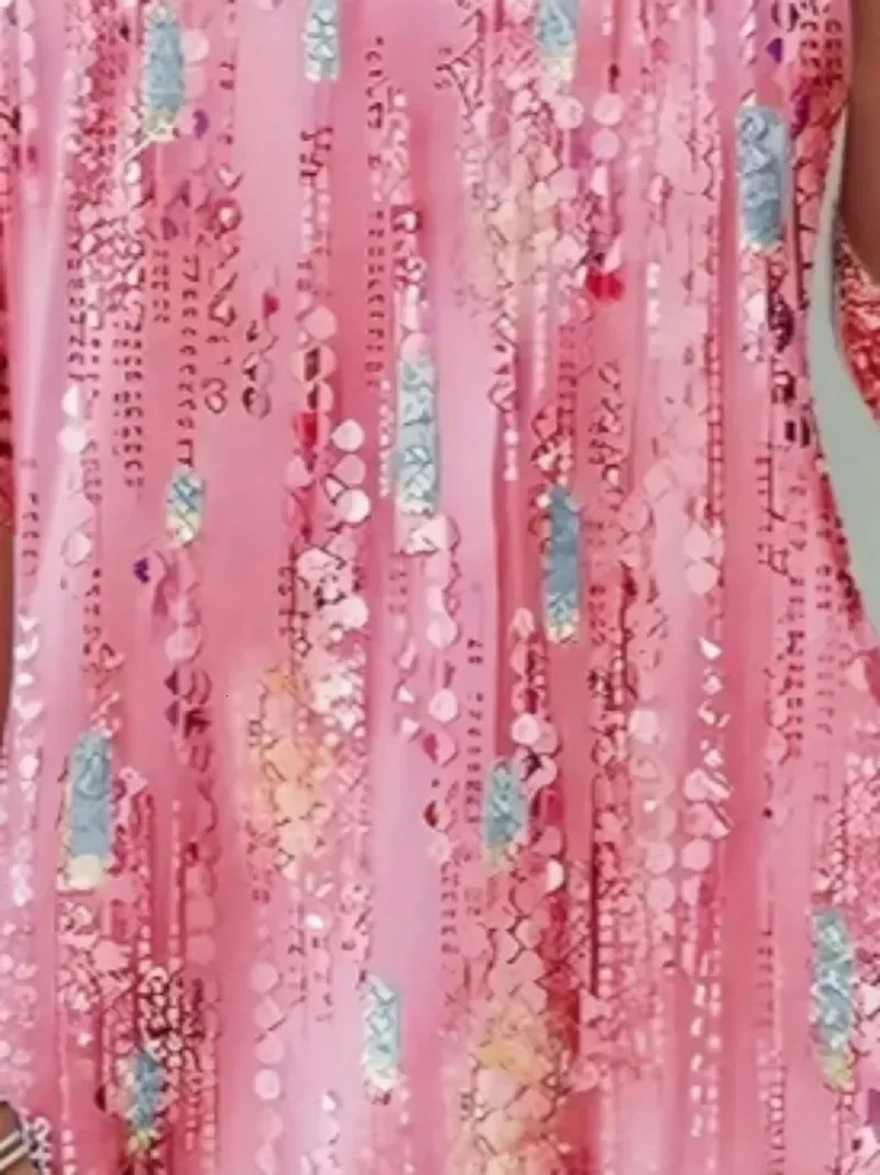 Womens plus size 1XL5XL fashionable quarter sleeve round neck Tshirt for womens casual spring and summer fashion 250407