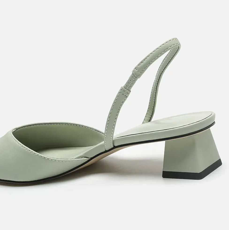 Sandals 2025 Summer European And American ointed Toe High Heels Ladies Fashion Banquet Dress Wedding Party Pumps Designer Women Shoes