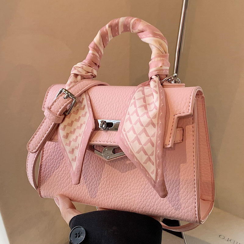 2025S Designer Women S Bag New Western Style Silk Scarf Folded Small Square Popular Versatile Single Shoulder Crossbody Bag Fashion Handbag