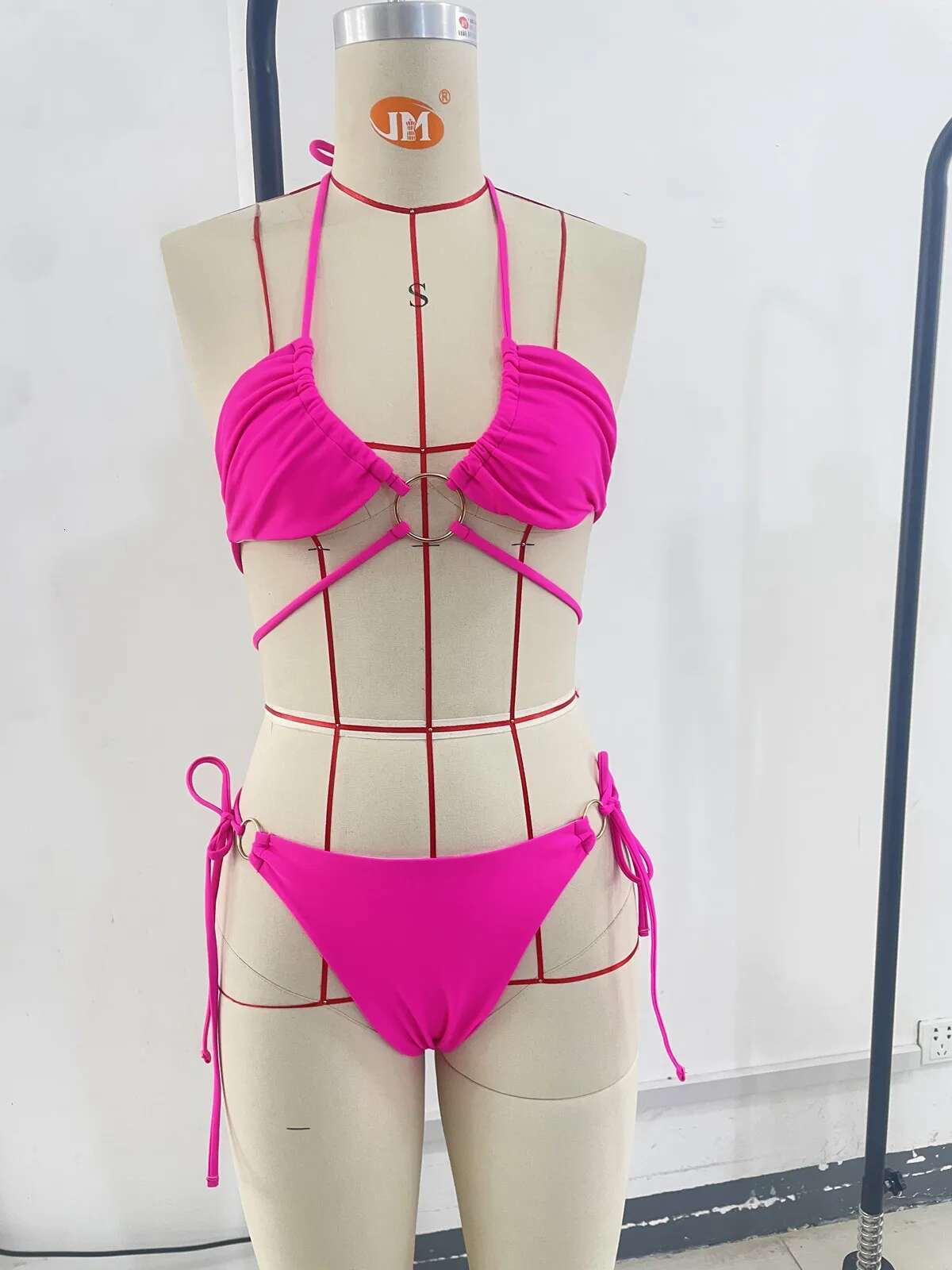 Dongdumaoyi Sexy Micro Bikini Women Hot Pink Metal Ring Linked Push Up Swimsuit Summer Bathing Suit Tie Side Thong Swimwear Biquini