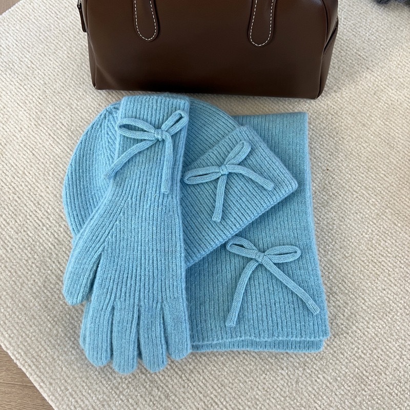 Hats designers women Adult hat scarf gloves three piece set autumn and winter outdoor cold proof warm and thick knitted hat set Christmas gift free sh