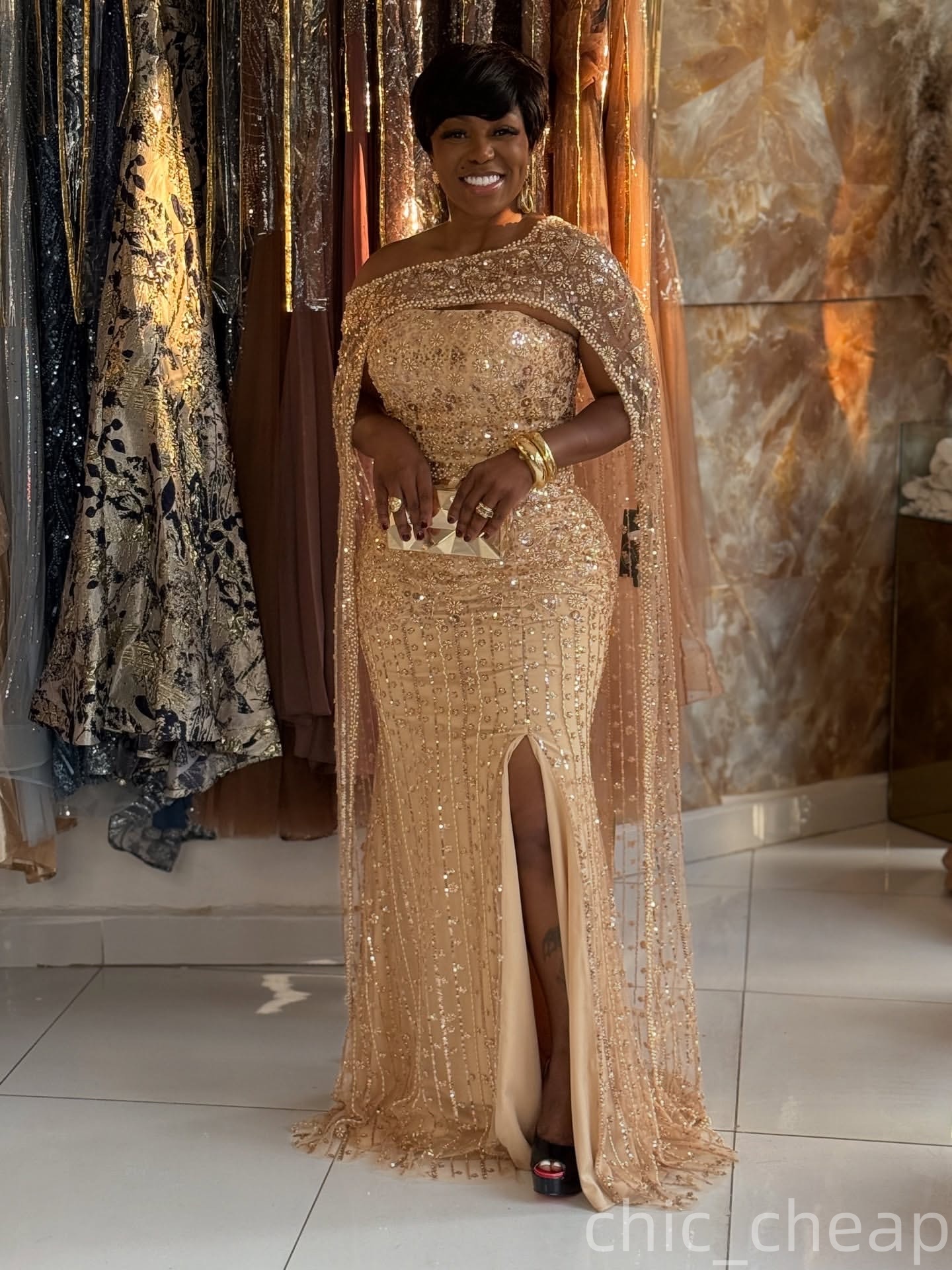 2026 Plus Size Champagne Mermaid Mother Of Bride Dresses Sequined With A Wrap Evening Party Mama's Dress Vintage Birthday Wedding Guest Groom Mot