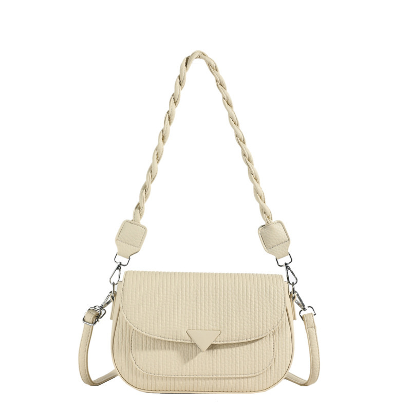 2025S Designer Women S Bag Simple And Fashionable Envelope New Fashion Trend Single Shoulder Women S Urban Simple Casual Solid Color Crossbody Bag