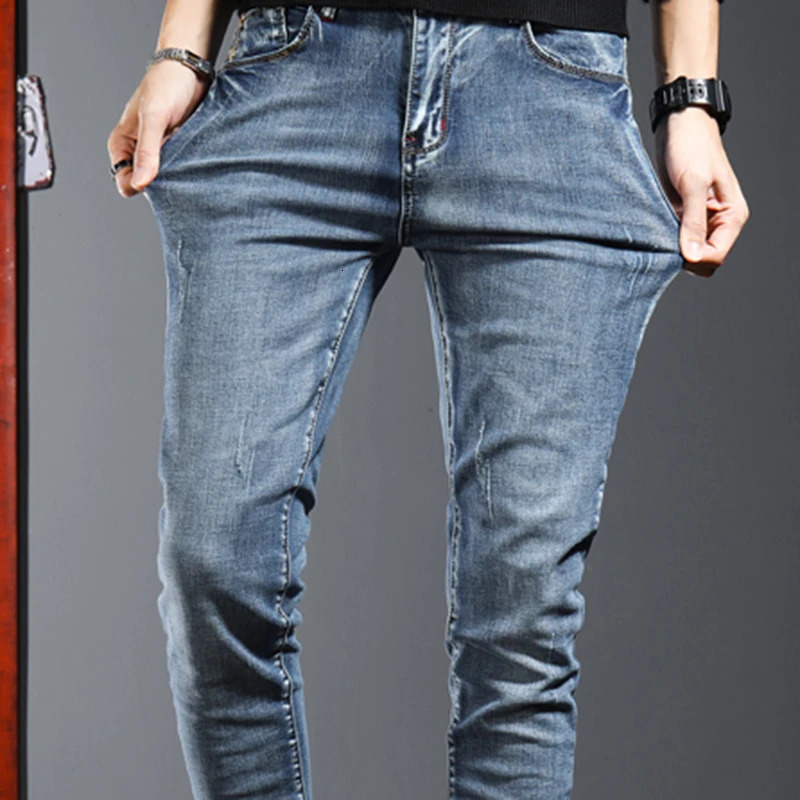 Korean denim jeans ultrathin fashionable and casual elastic mens pants small feet highquality 250401