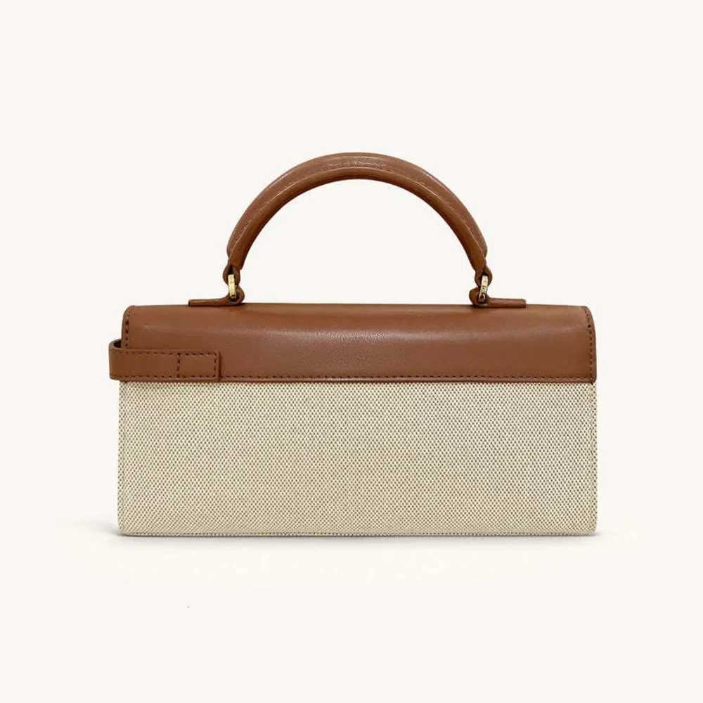 New gold buckle niche design for womens bags fashionable and retro style bags for foreign tradeW251107