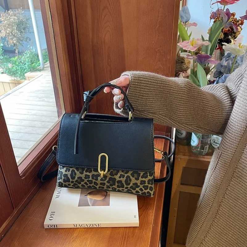 Classic Leather Messenger Bag Handbag For Women Crossbody Bag Shoulder Bag Tote Bag By Luxury Brand DesignerW251107