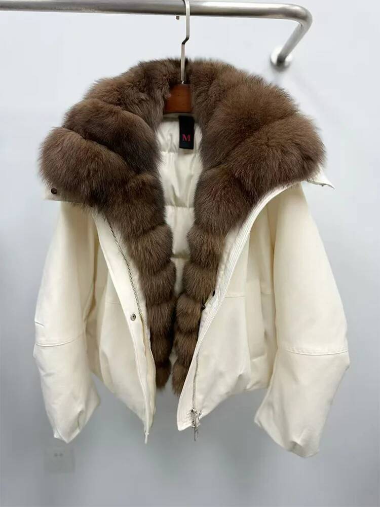 New Fashion Winter Casual Puffer Jackets Natural Fox Fur Collar Coat Short Goose Down Jacket Luxury Women Parkas Clothing