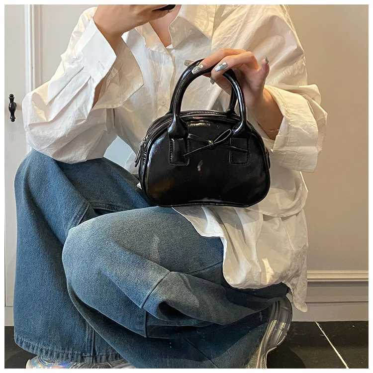 2025 Trendy Single Shoulder Bag Womens Small Square Purse - Elegant Zipper Top Handle Crossbody Bag for LadiesW251107