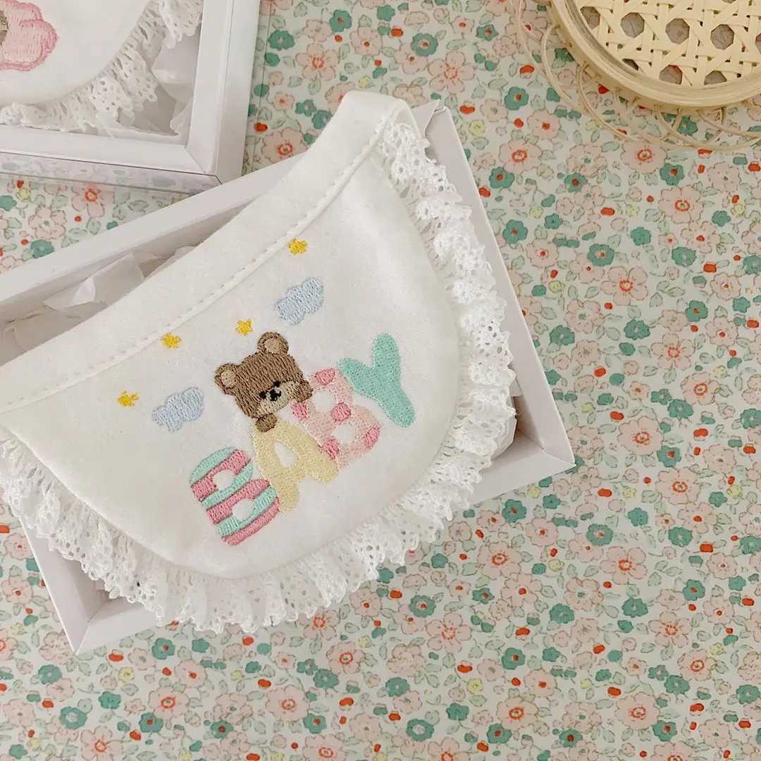 Cute baby bear embroidered dog bib pet bib Saliva towel Bichon Teddy Hiromi bib cat triangle M250407