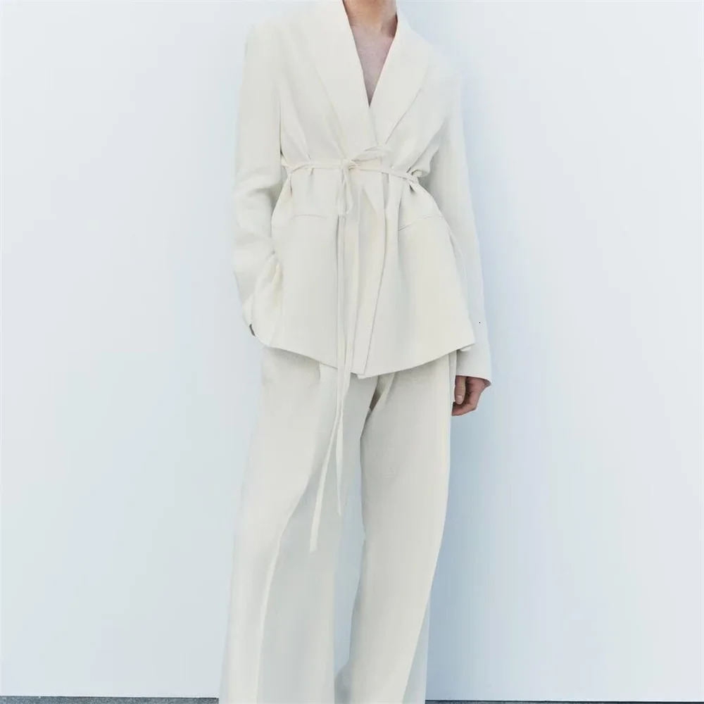 Womens Casual Elegant n European and American Retro Linen Blended Jacket Pants Set 250407