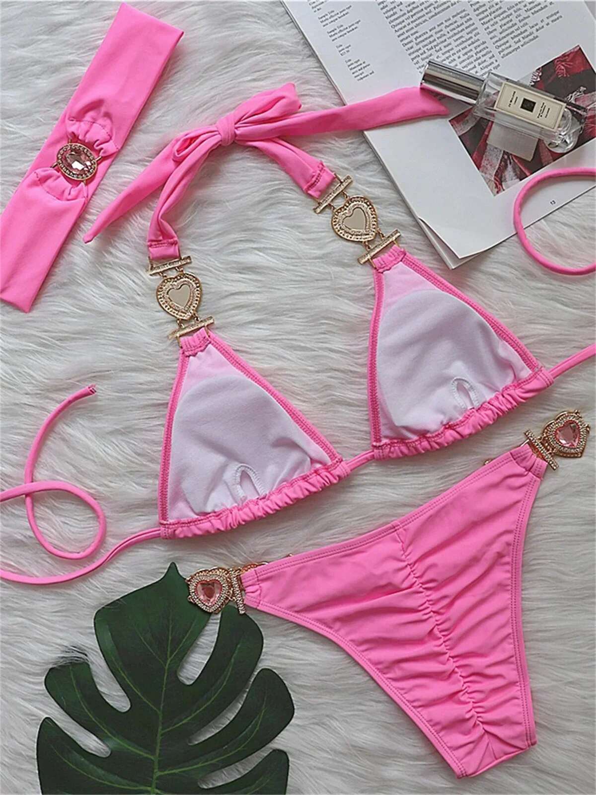 Dongdumaoyi Sexy Rhinestones Bikini Set Women Red Pink Glitter Diamond Metal Chain Thong Swimwear Bathing Suit Band Piece Swimsuit