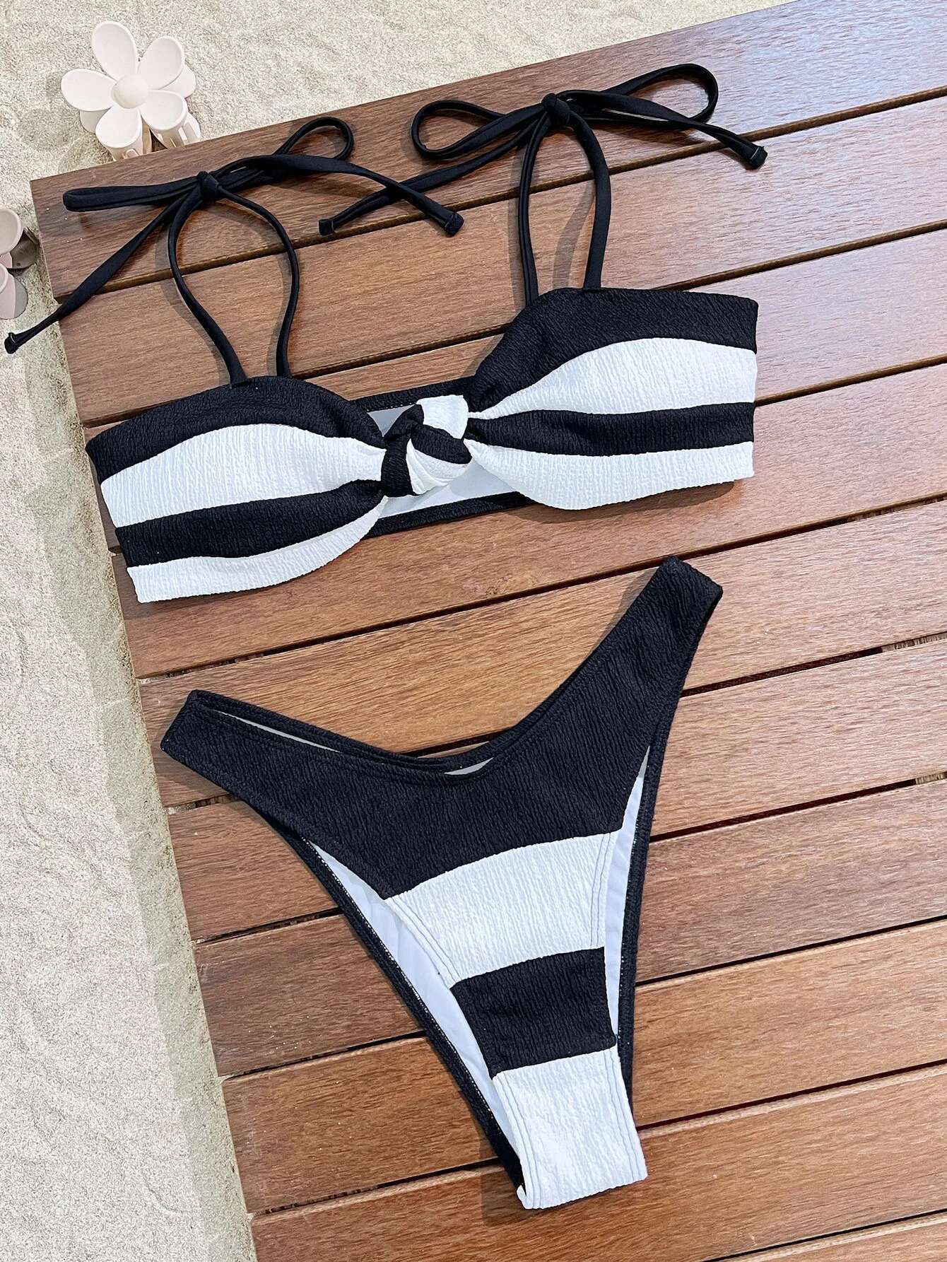 Dongdumaoyi Sexy Striped Bikini Women Black White Patchwork Front Bow Push Up Micro Swimsuit Summer Bathing Suit Thong Swimwear Biquini