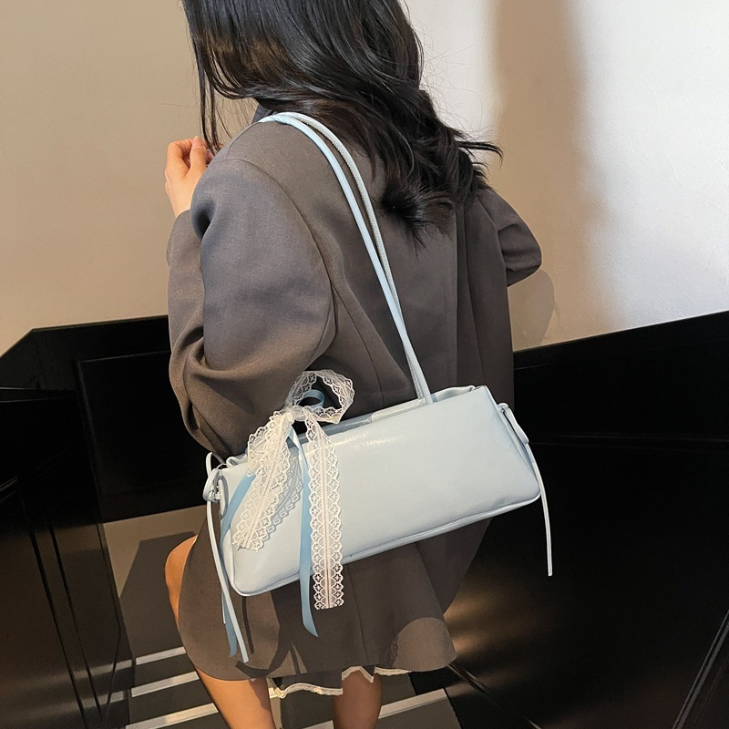 2025S New Model Designer Stick Women S Trendy And Versatile Commuting Shoulder Bag Casual Bow Underarm Bag Totebag