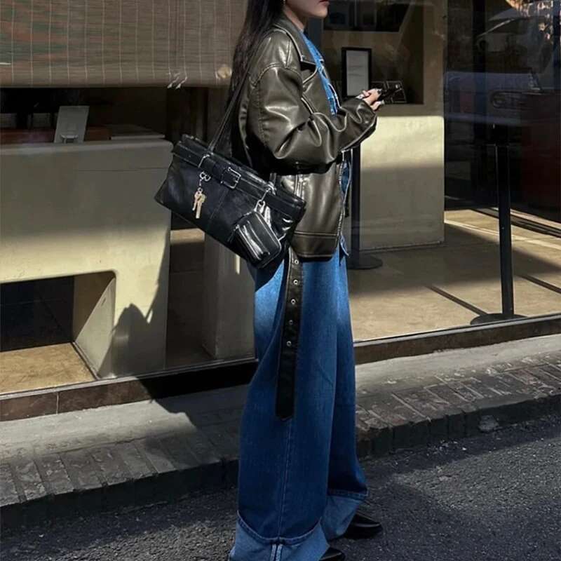 Vintage Belt Underarm Women Genuine Leather Key Buckle Punk Shoulder Bags 2025 High Street Girls Hangbags
