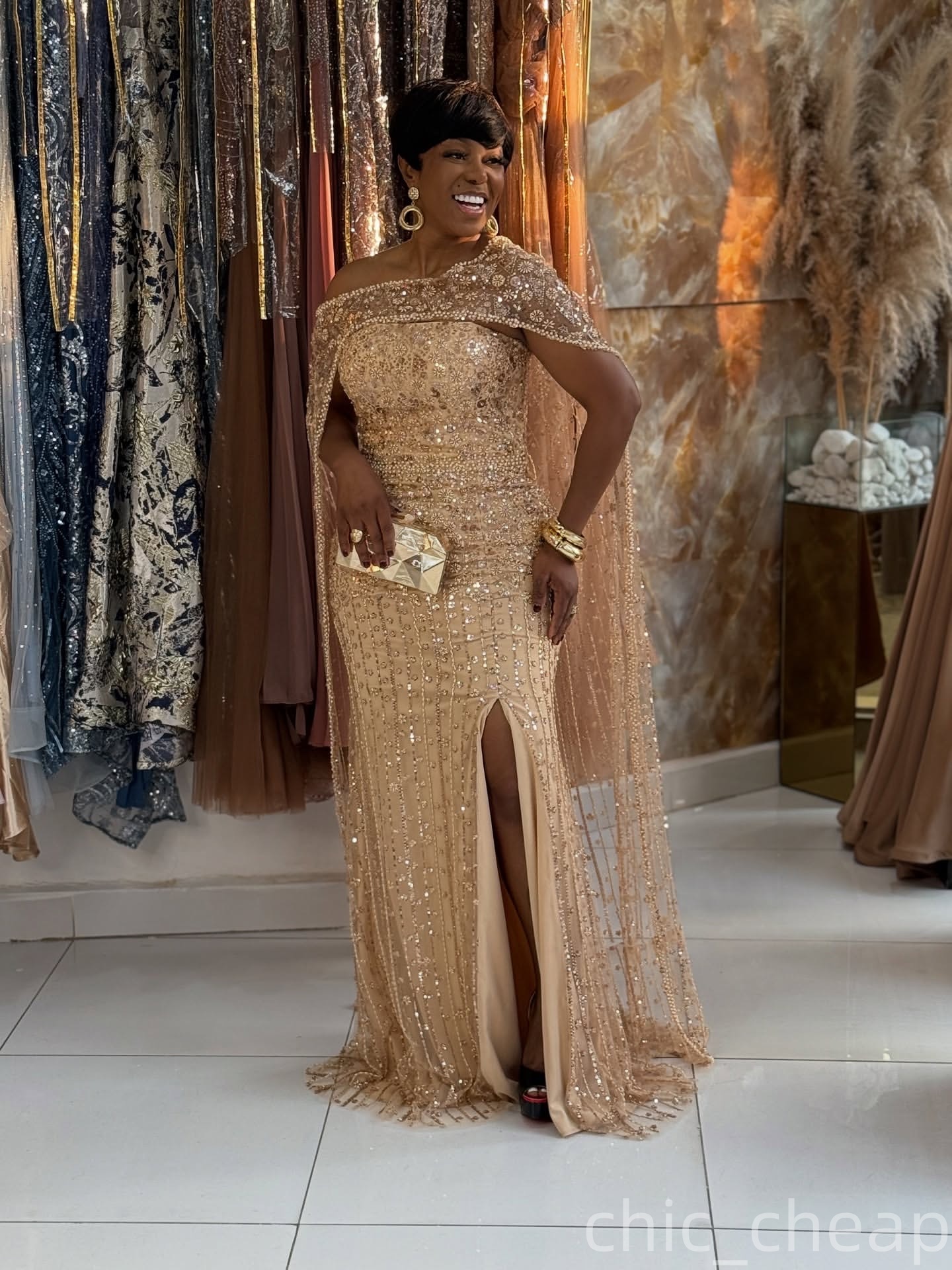 2026 Plus Size Champagne Mermaid Mother Of Bride Dresses Sequined With A Wrap Evening Party Mama's Dress Vintage Birthday Wedding Guest Groom Mot