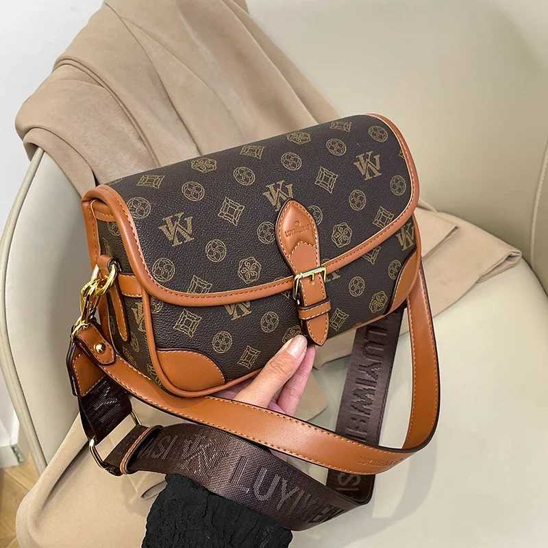 Chic Leather Crossbody Bag For Women Luxury Brand Shoulder Handbag Ladies Tote Purse Designer Elegant MessengerW251107