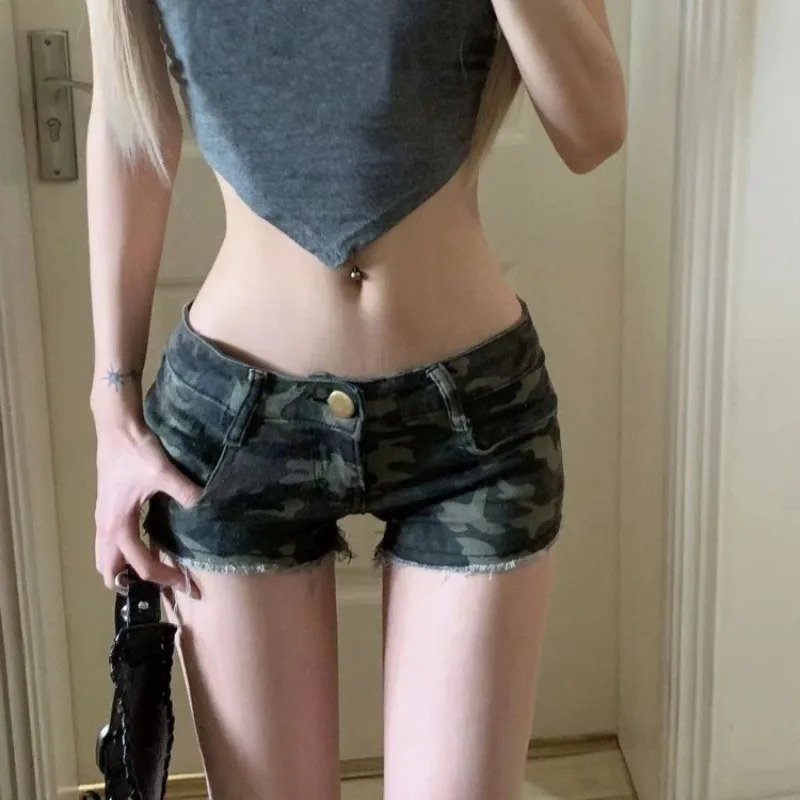 Vintage Sexy Camouflage Denim Shorts 2025 Summer Straight Jeans for Women Y2k Grunge Low-waisted Bodycon Ropa Mujer 250407