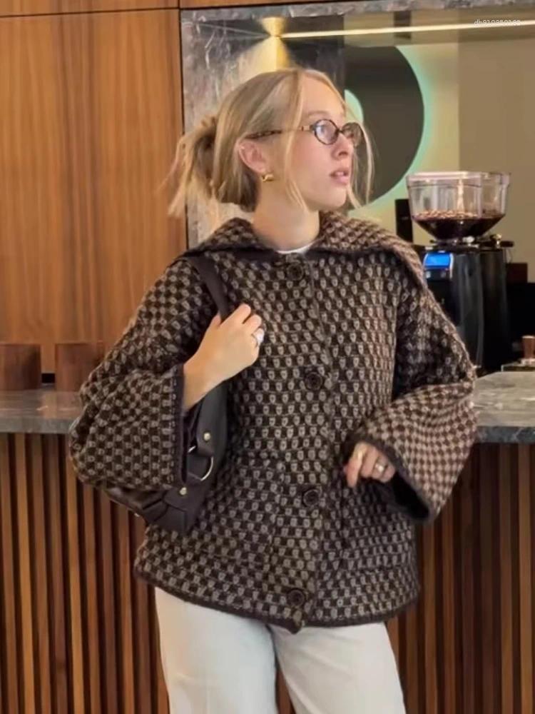 Women's Knits 2025 Autumn Brown Long Sleeve Knitted Cardigans Women Elegant Lapel Single Breasted Loose Sweater Coat Knitwear Korean Style