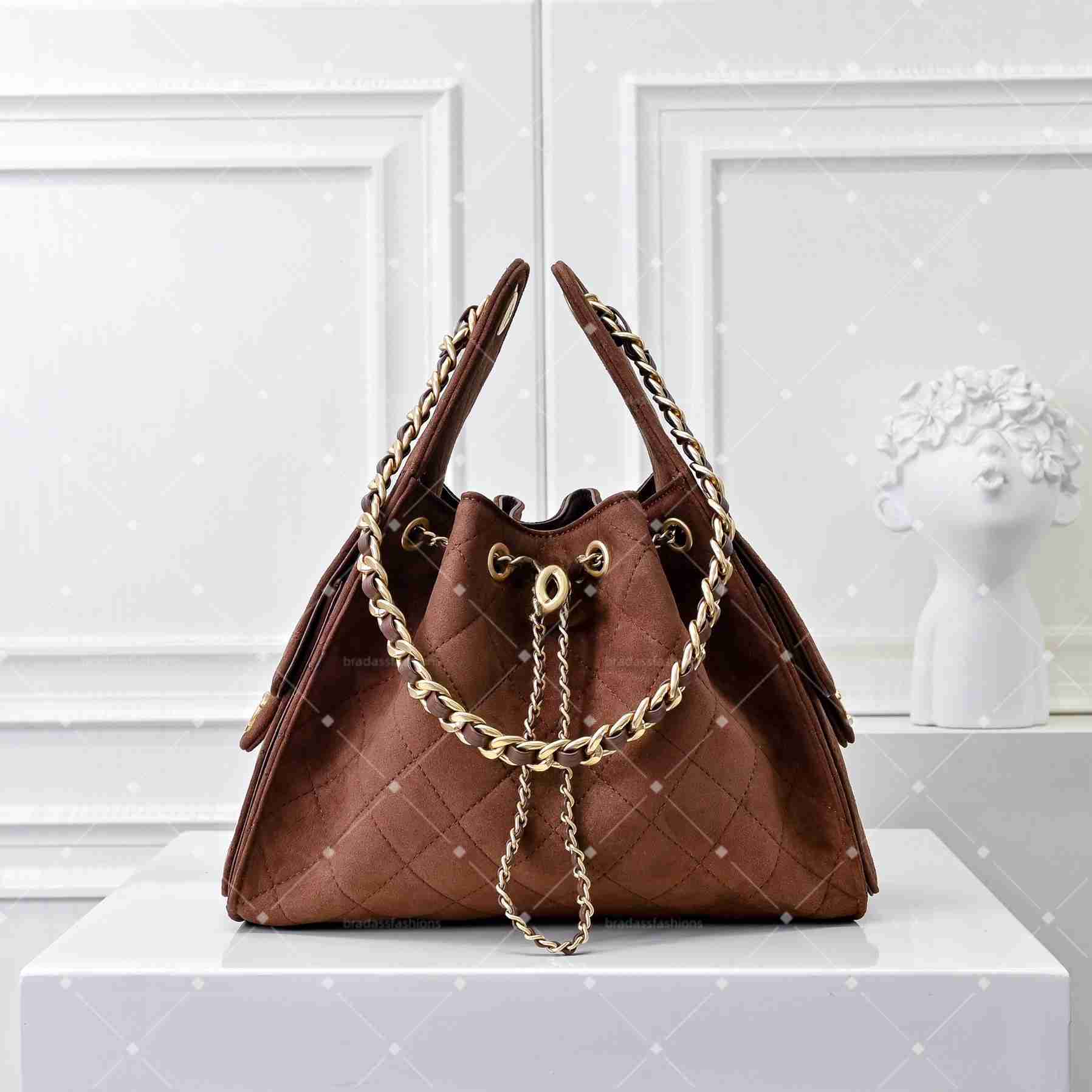 Evening Bags Designer shoulder diamond check long chain fashion bucket crossbody bag Big homeless person 25 suede leather grey casual luxury brand Medium hobo 25