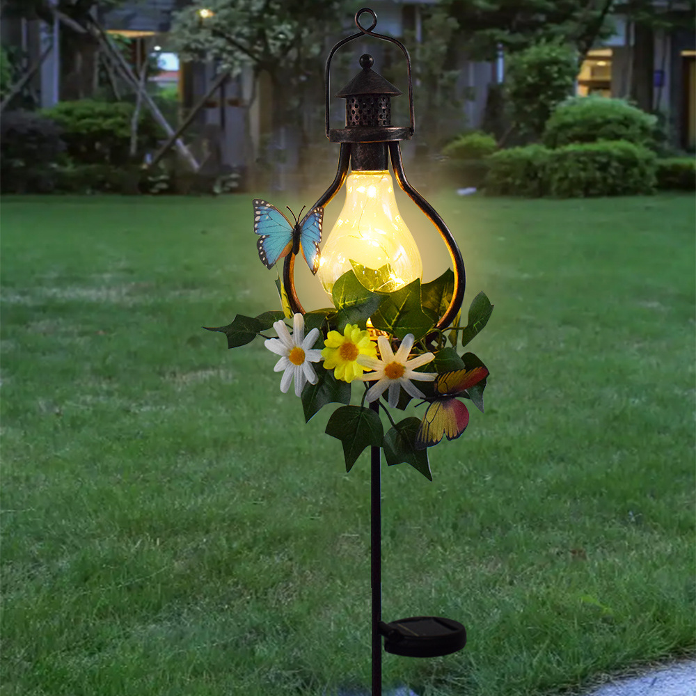 Eco-Friendly Retro Design Iron Horse Light with Integrated Solar Panel for Exterior Use #10-50