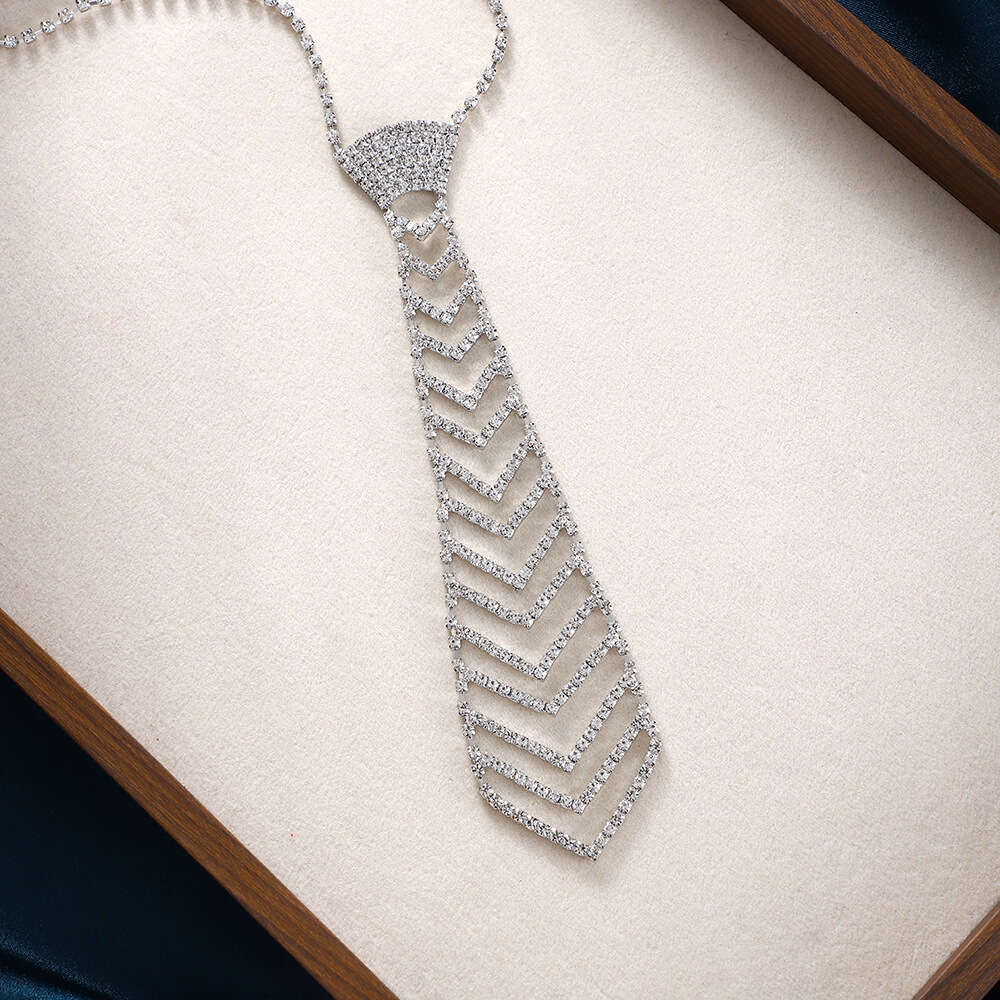 Tie long rhie tie, hot tassel necklace, personalized and trendy necklace