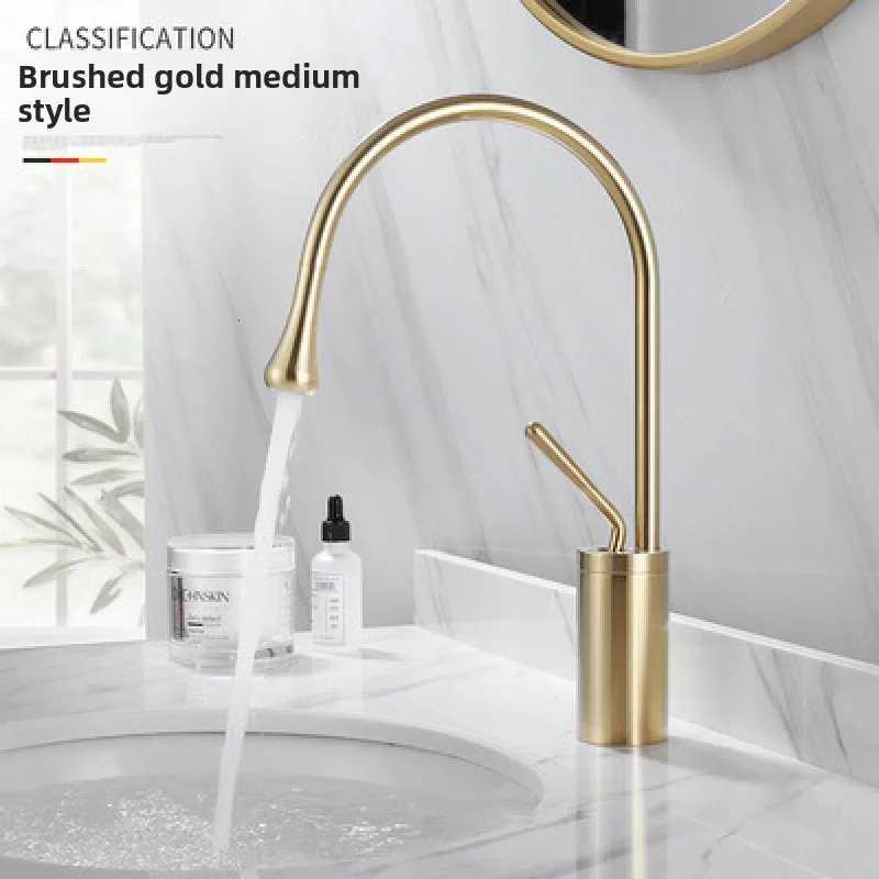 Modern Basin Faucet Bed Gold Black Silver Faucet Deck Mounted Basin Sink Tap Mixer Hot Cold Brass Tap for Bathro H251107