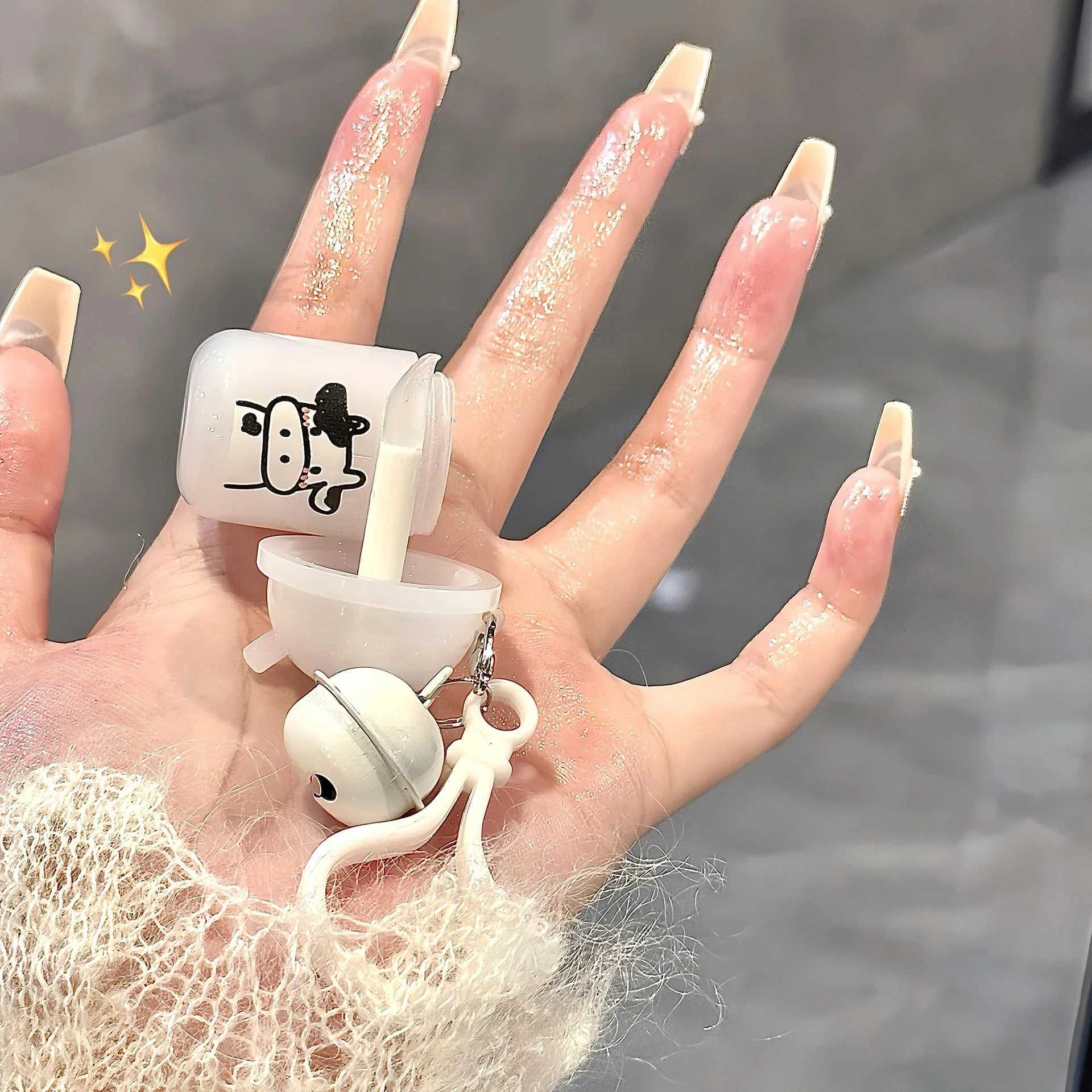 Jelly lipstick transparent and moisturizing lovely key chain lip color transparent and moisturizing anti drying natural plant lip care cosmetics W2504