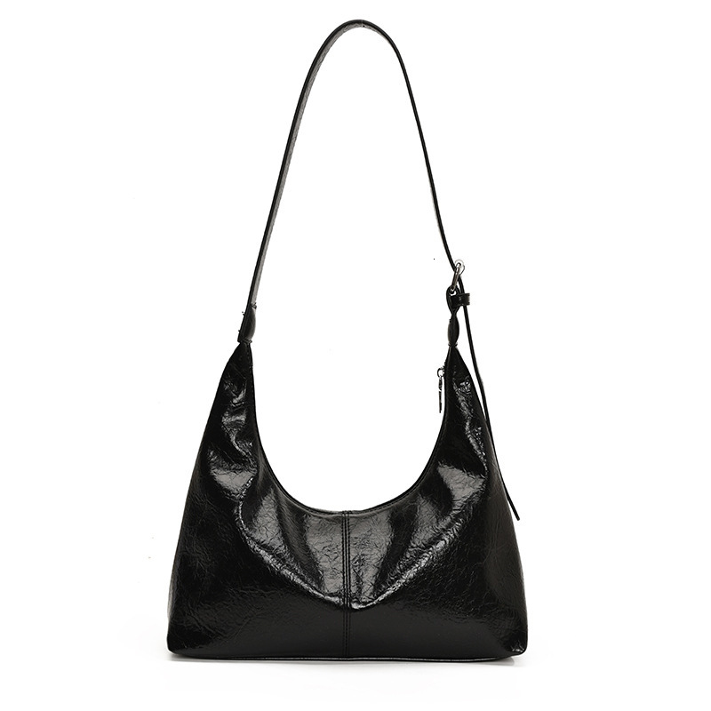 2025S Designer Women S Bag Large Capacity Oilskin For Women In Winter New Fashionable One Shoulder Dumpling Bag Textured Casual Tote Bag