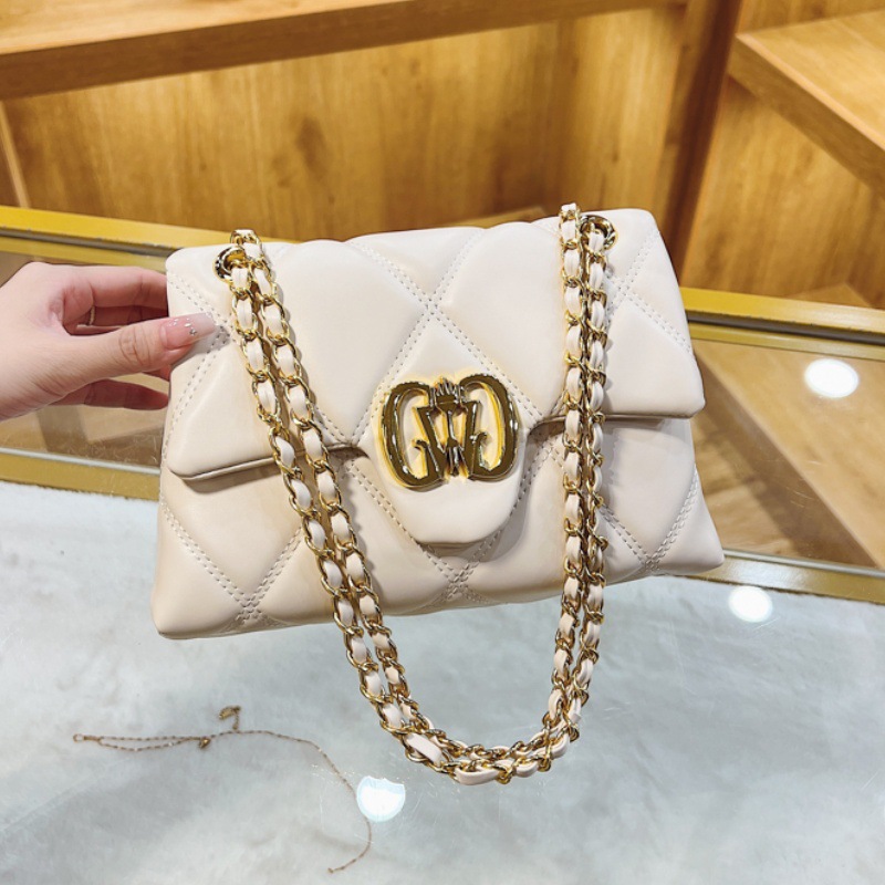Temperament chain small square bag women's new high-grade explosive single shoulder underarm bag crossbody bag 2025s hot