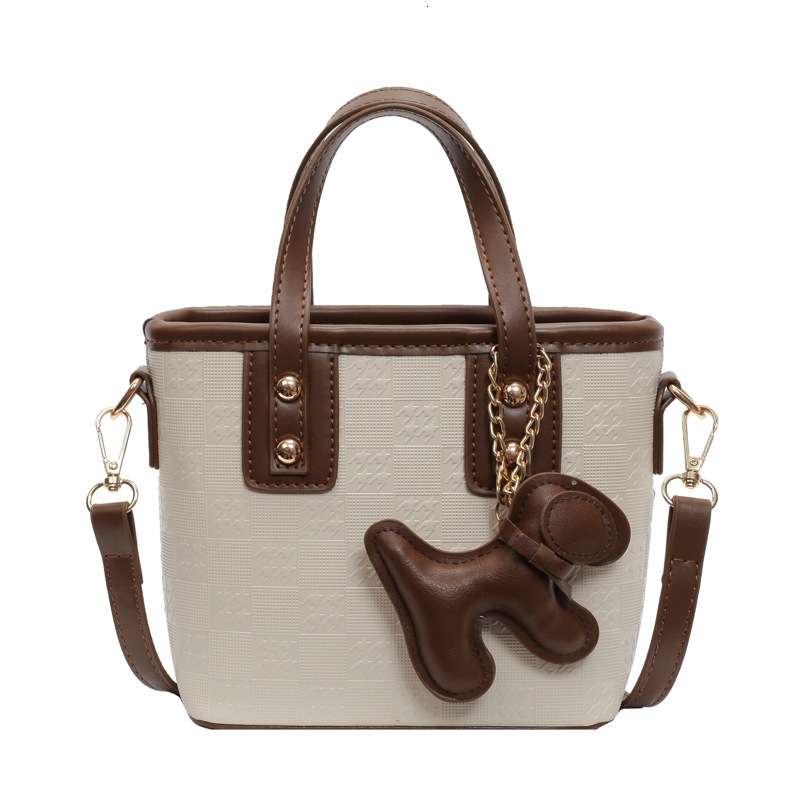 2025S Designer Women S Bag Premium Water Bucket Tote Bag For Women Autumn New Trendy Fashion Single Shoulder Crossbody Bag Niche Design Handbag